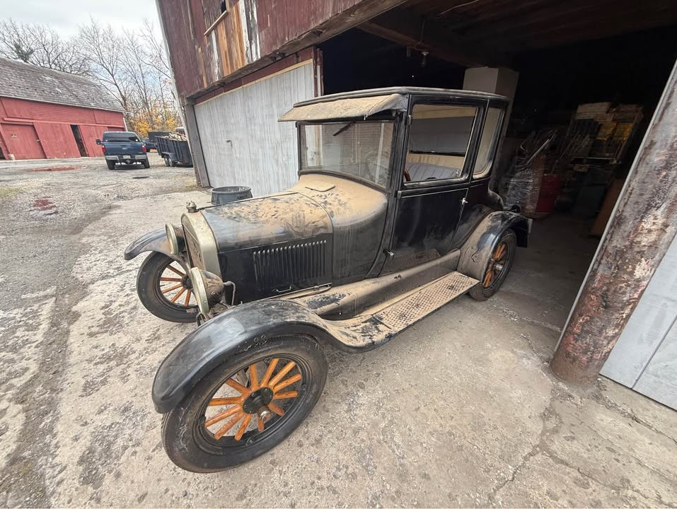 1926 Ford Model T Coupe