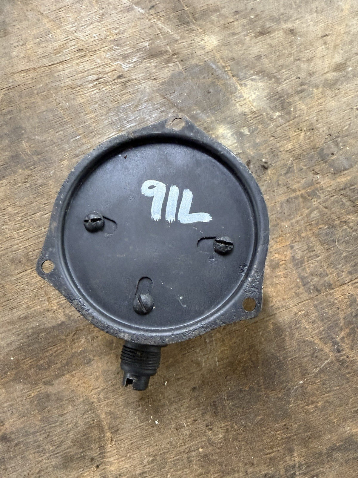 47732734