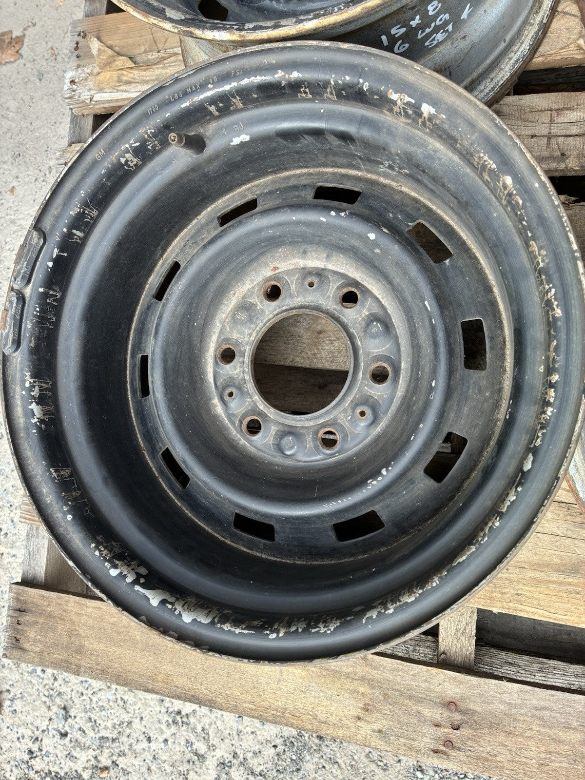 47135844