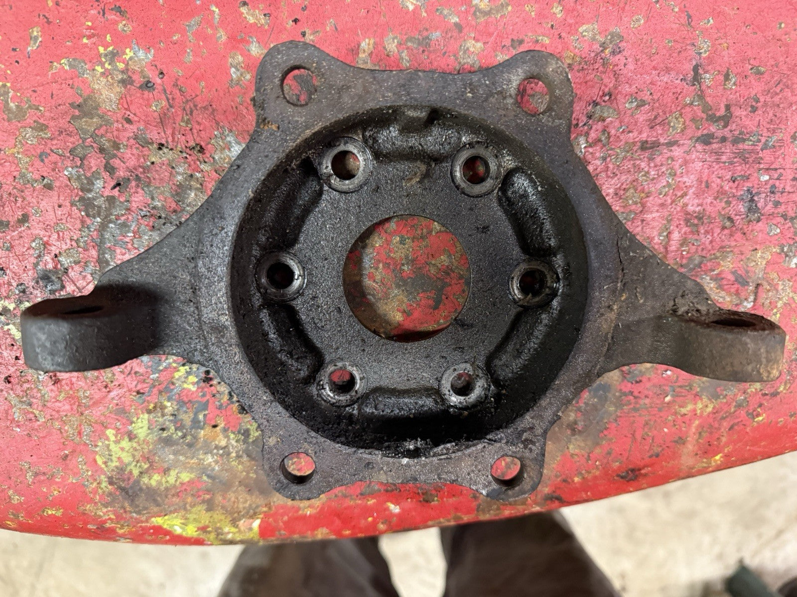47352957