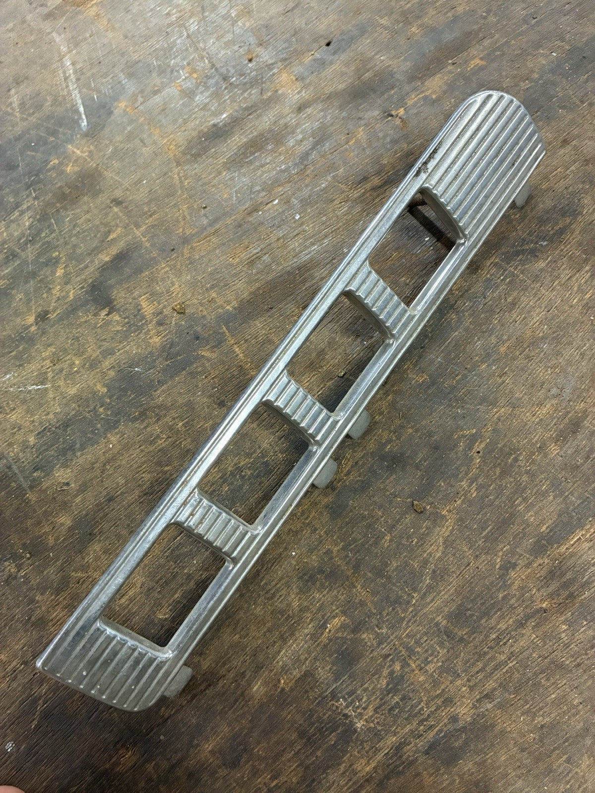 47562589