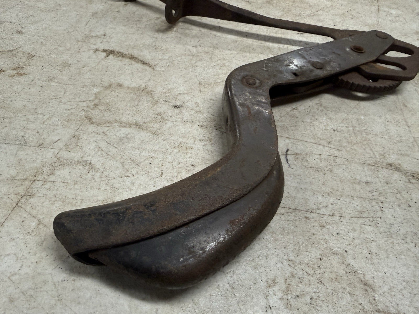 47080942