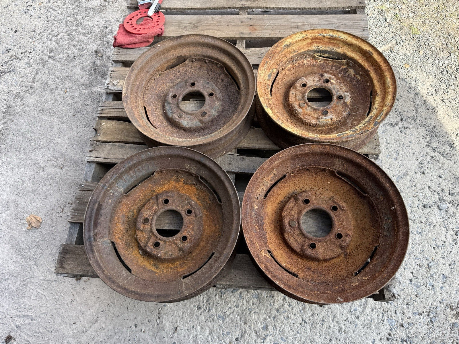 47157703