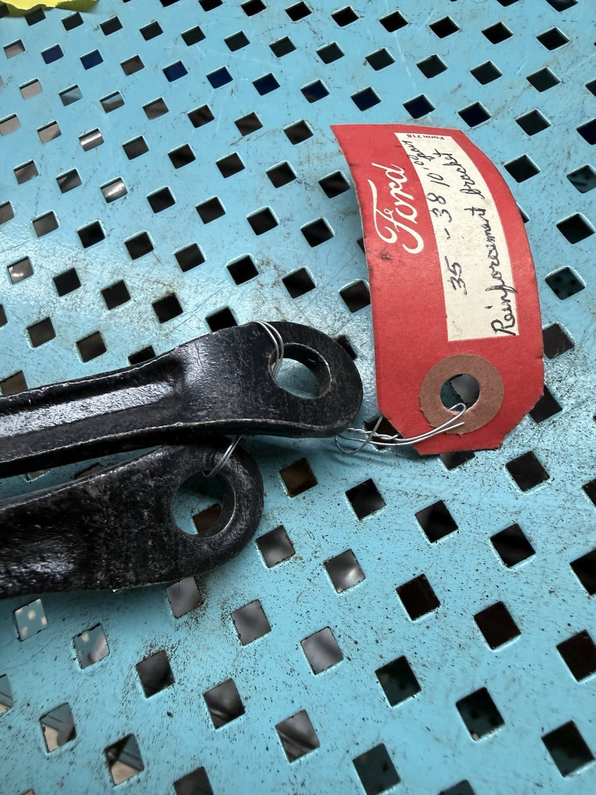 47021381