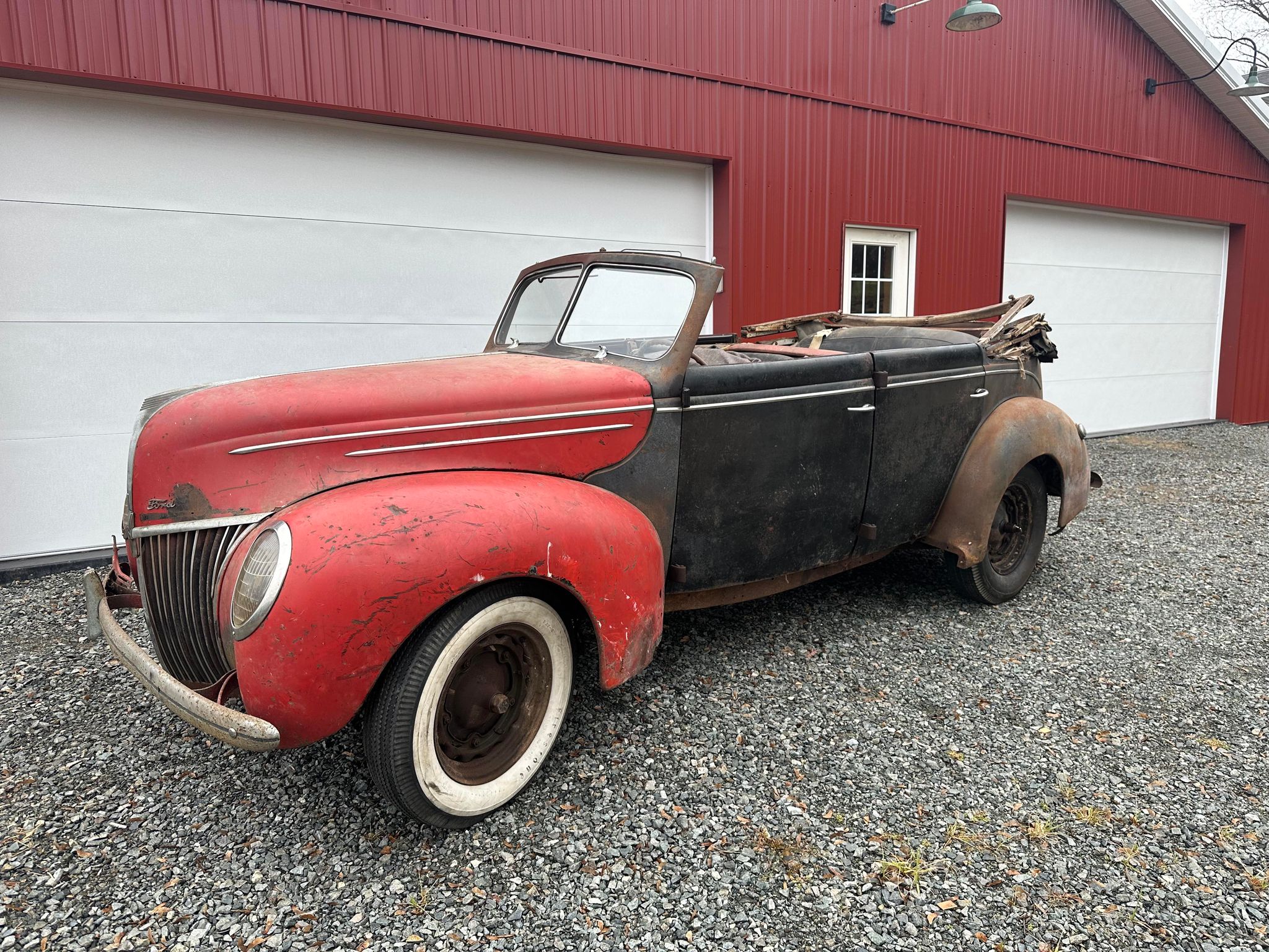 1939 Ford Convertible Sedan (SOLD)