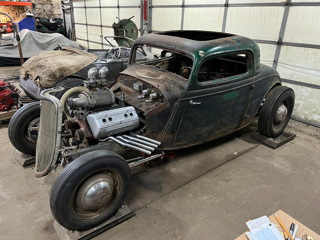 Iron Trap builds Iron Trap Garage