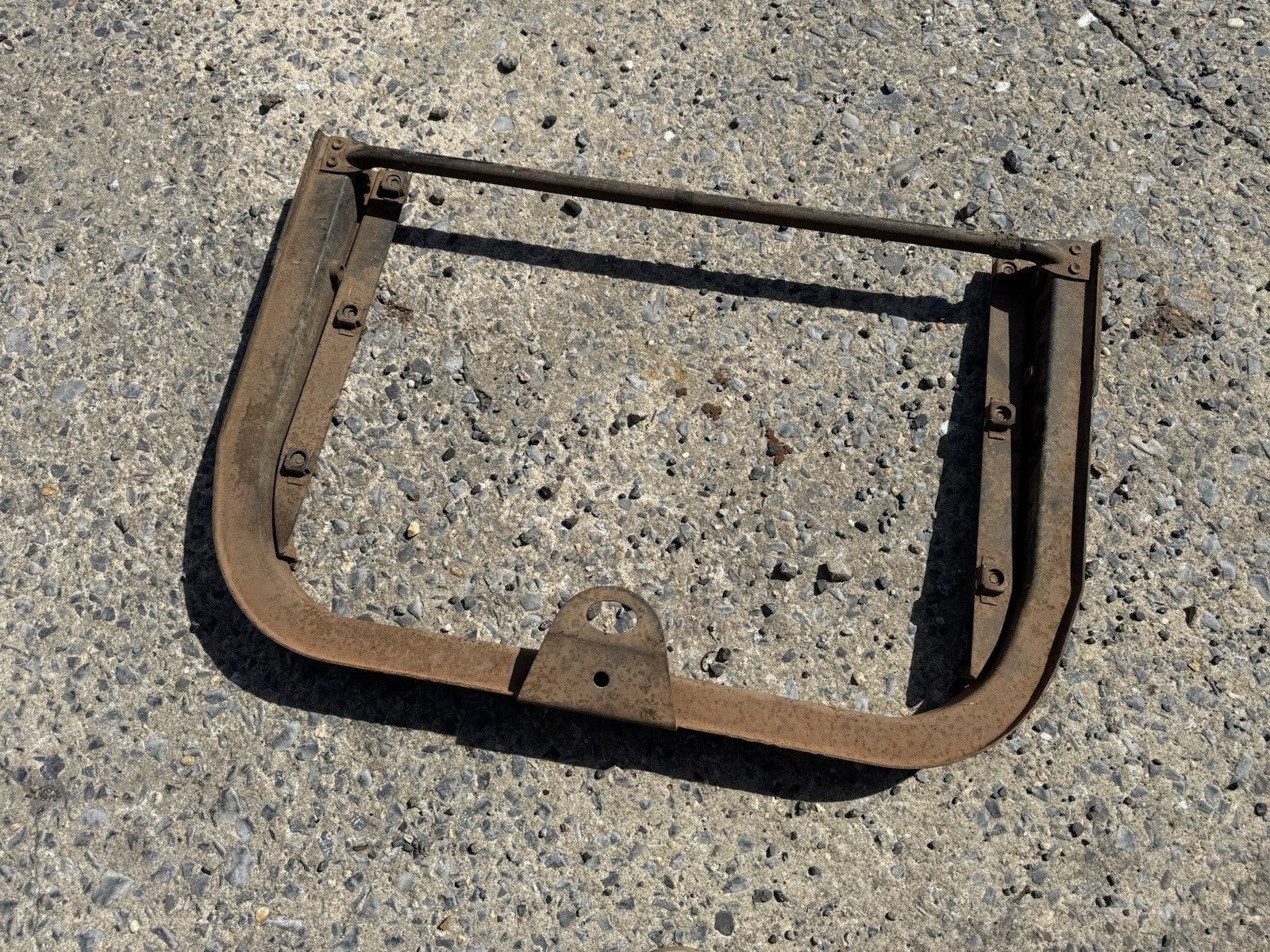 47075068