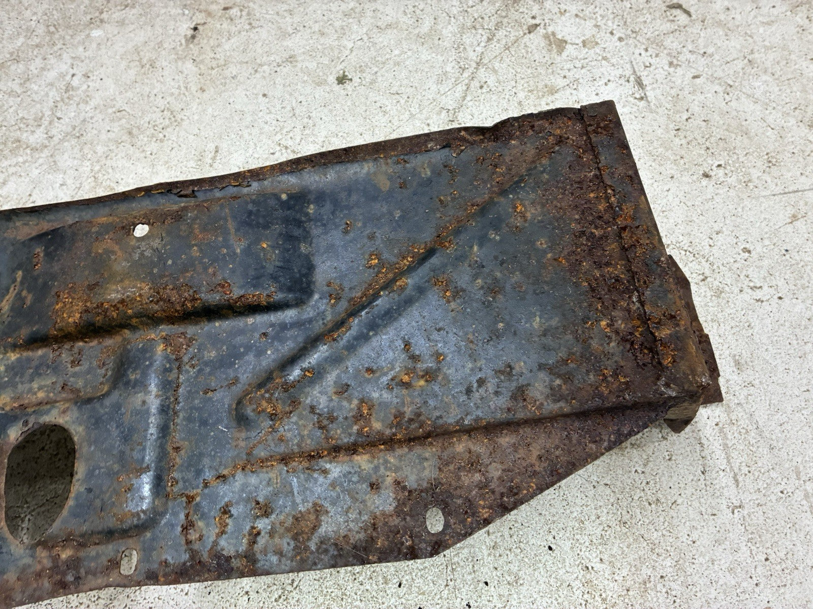 47354553