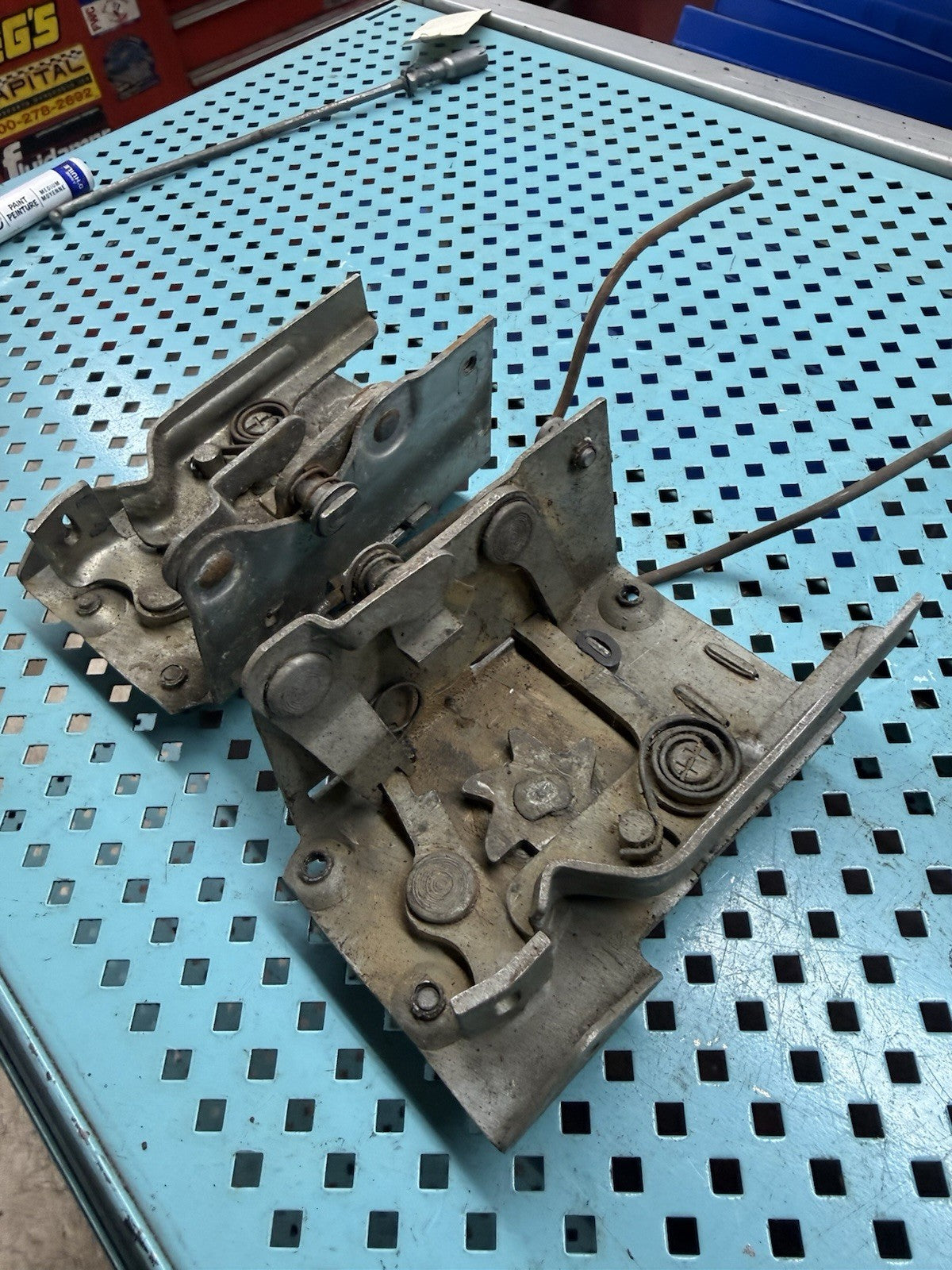 47085962