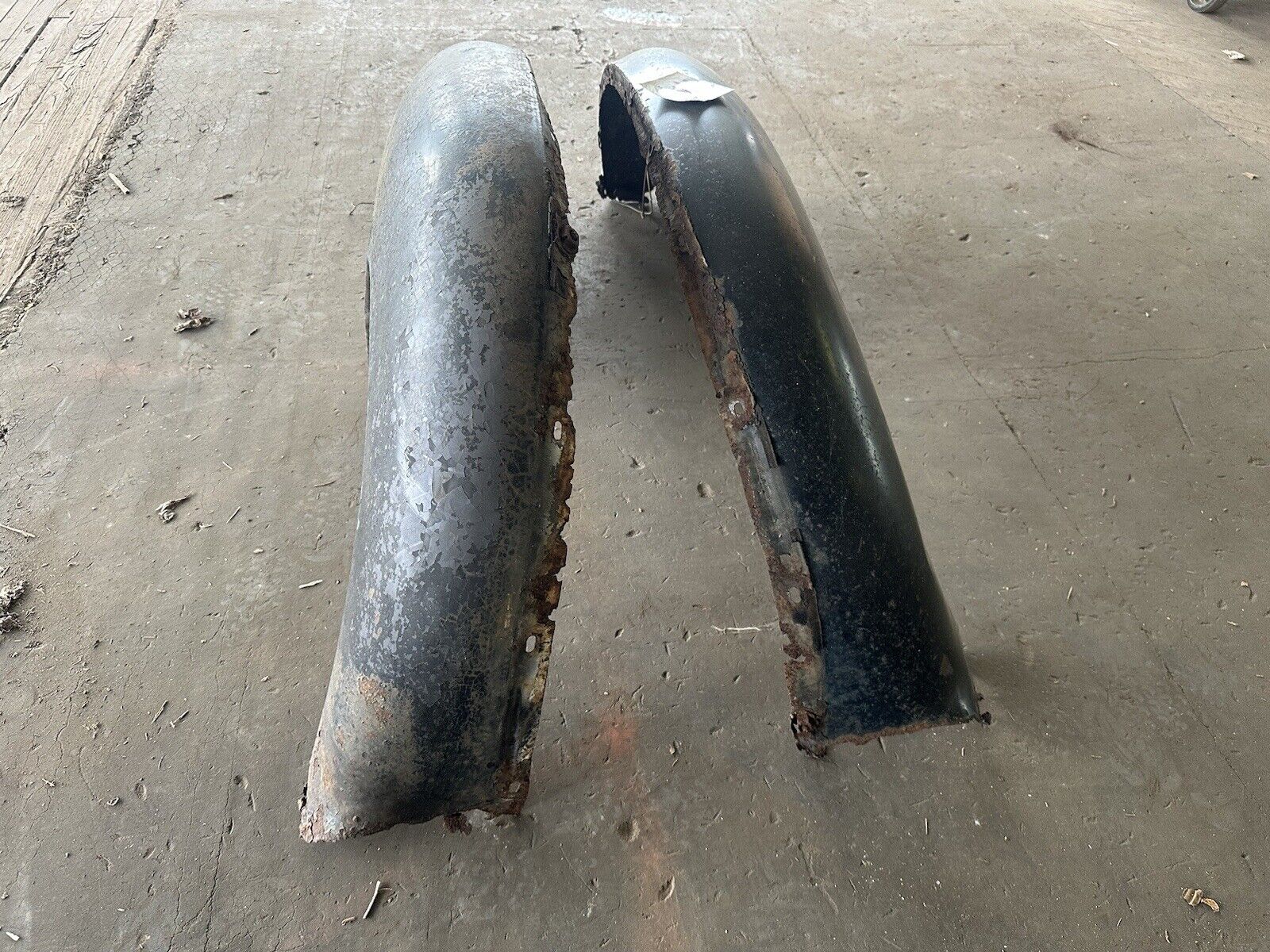 1938 Ford Sedan 1939 Ford Sedan & Coupe Rear Fenders Pair – Iron