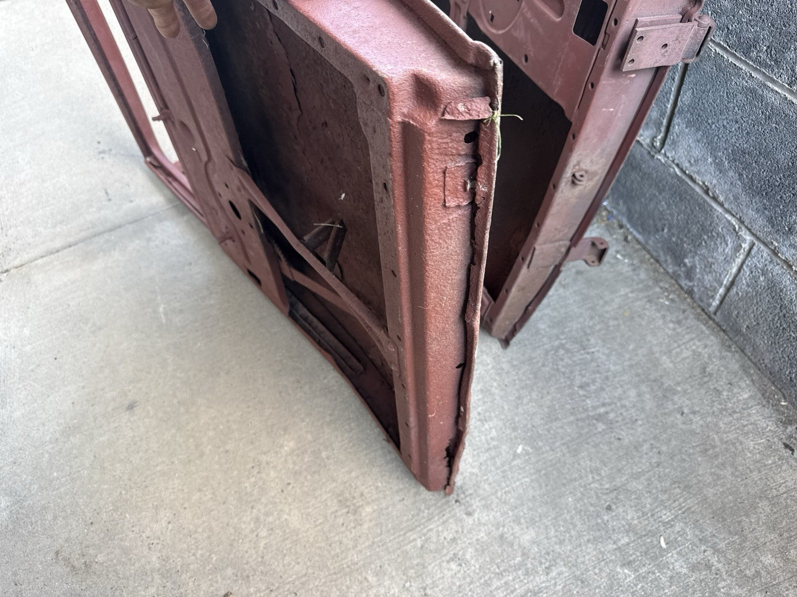 47360778