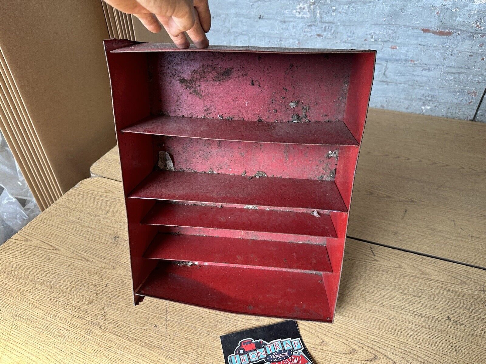 USA VINTAGE DURO DAN DECALS display店舗什器 DURO Decal Co Sign Maker Letter & Number Decals Red Metal Vintage
