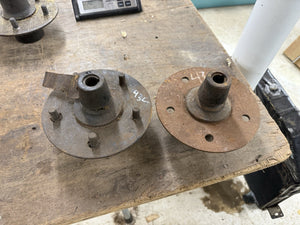 1940 Ford Banjo Rear Axle Brake Wheel Hub 5x5.5 BP Hot Rod Coupe Roadster