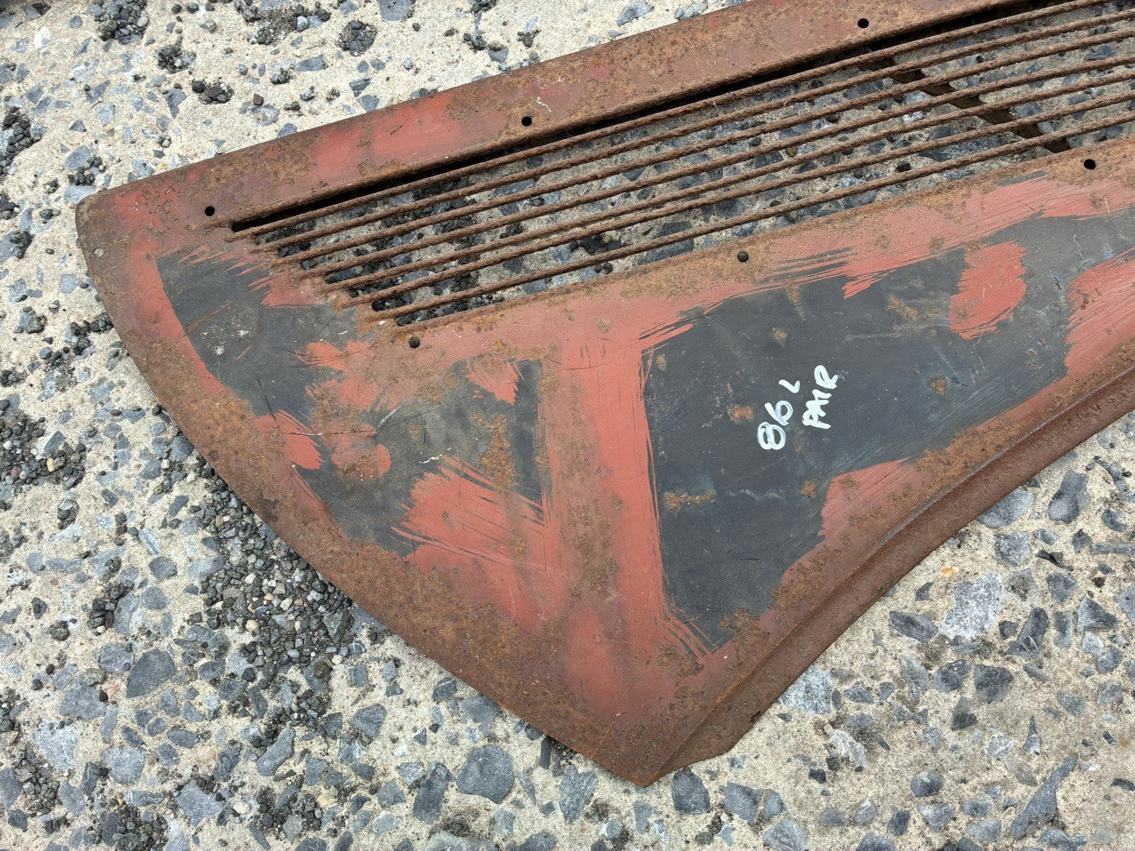47328501