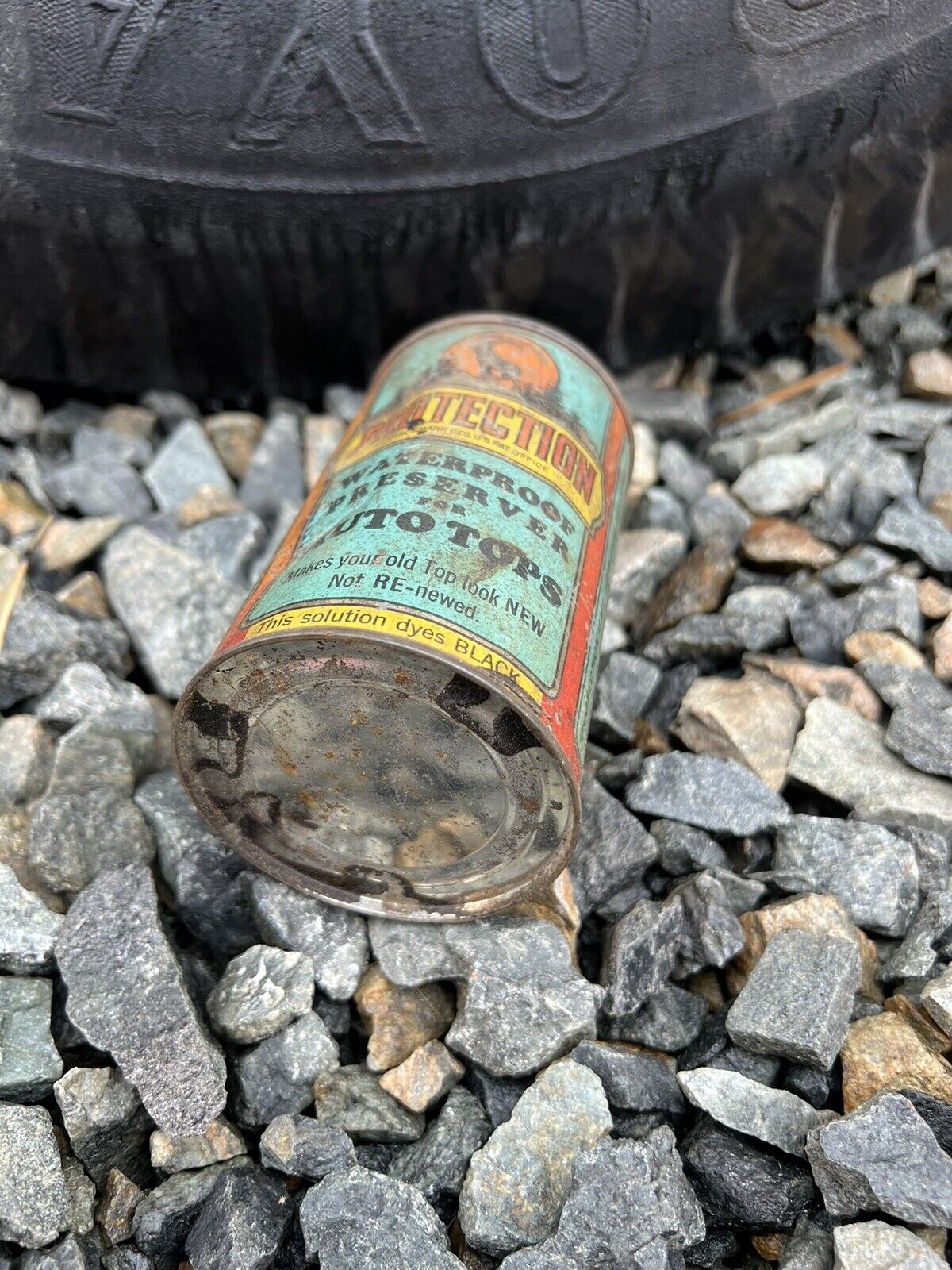 Vintage Automobile Top Protection Gas Oil Can Tin Sign Advertising