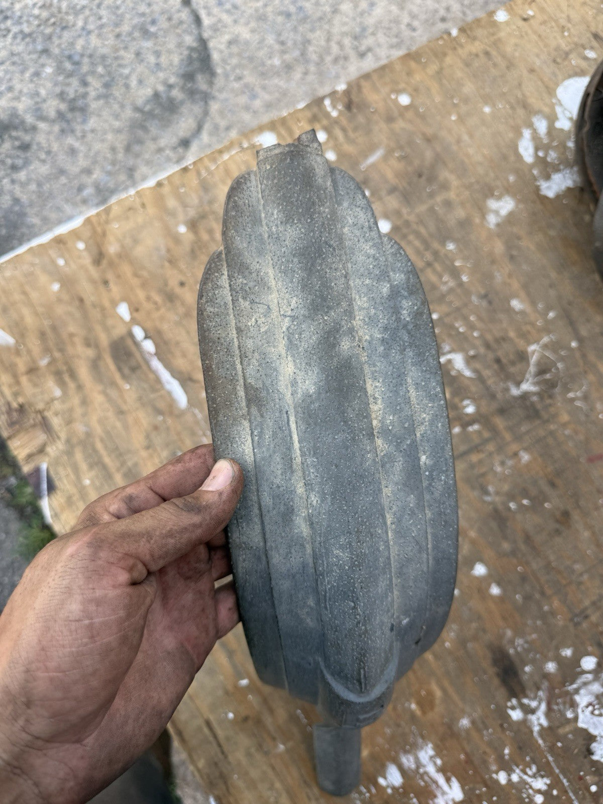 47718233