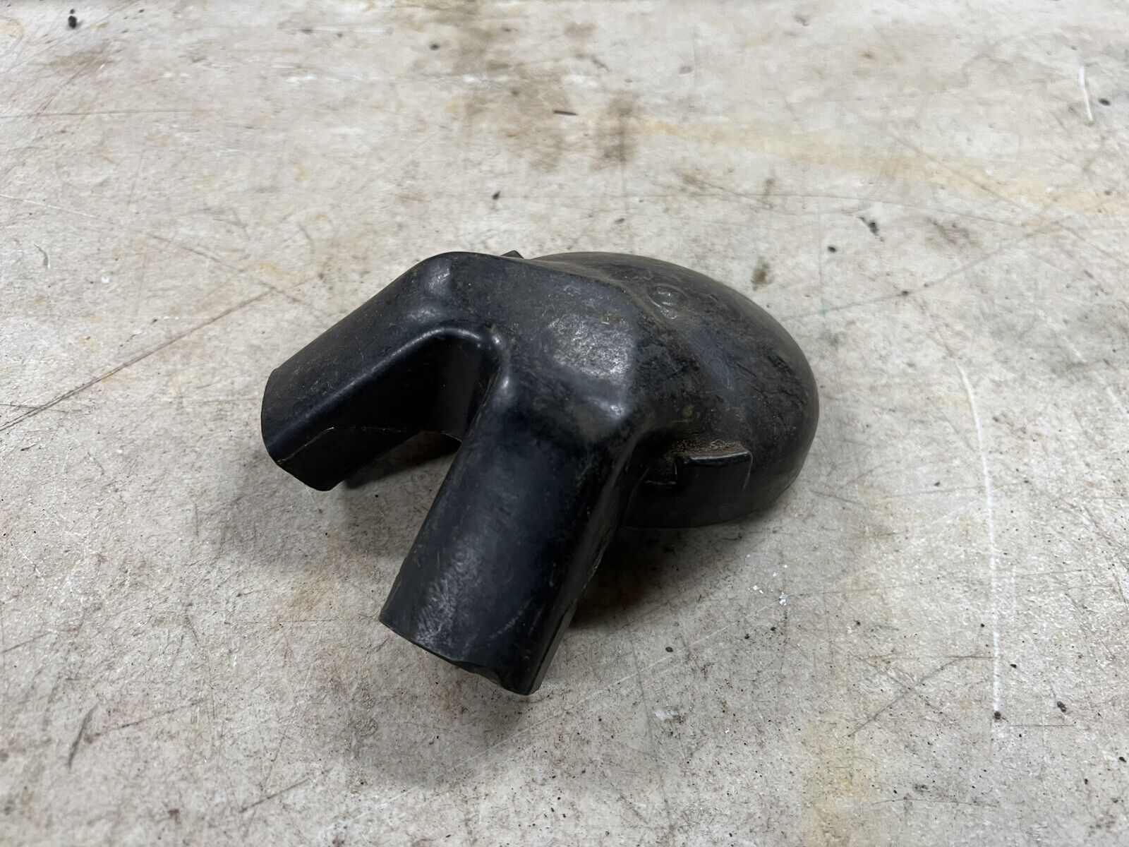 43958977