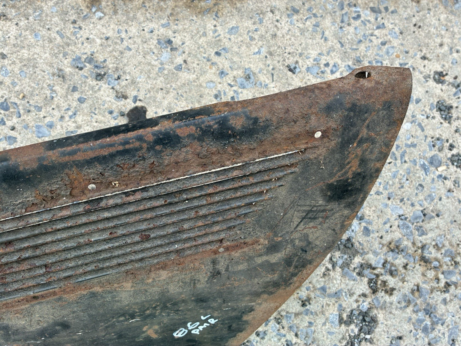 47328501