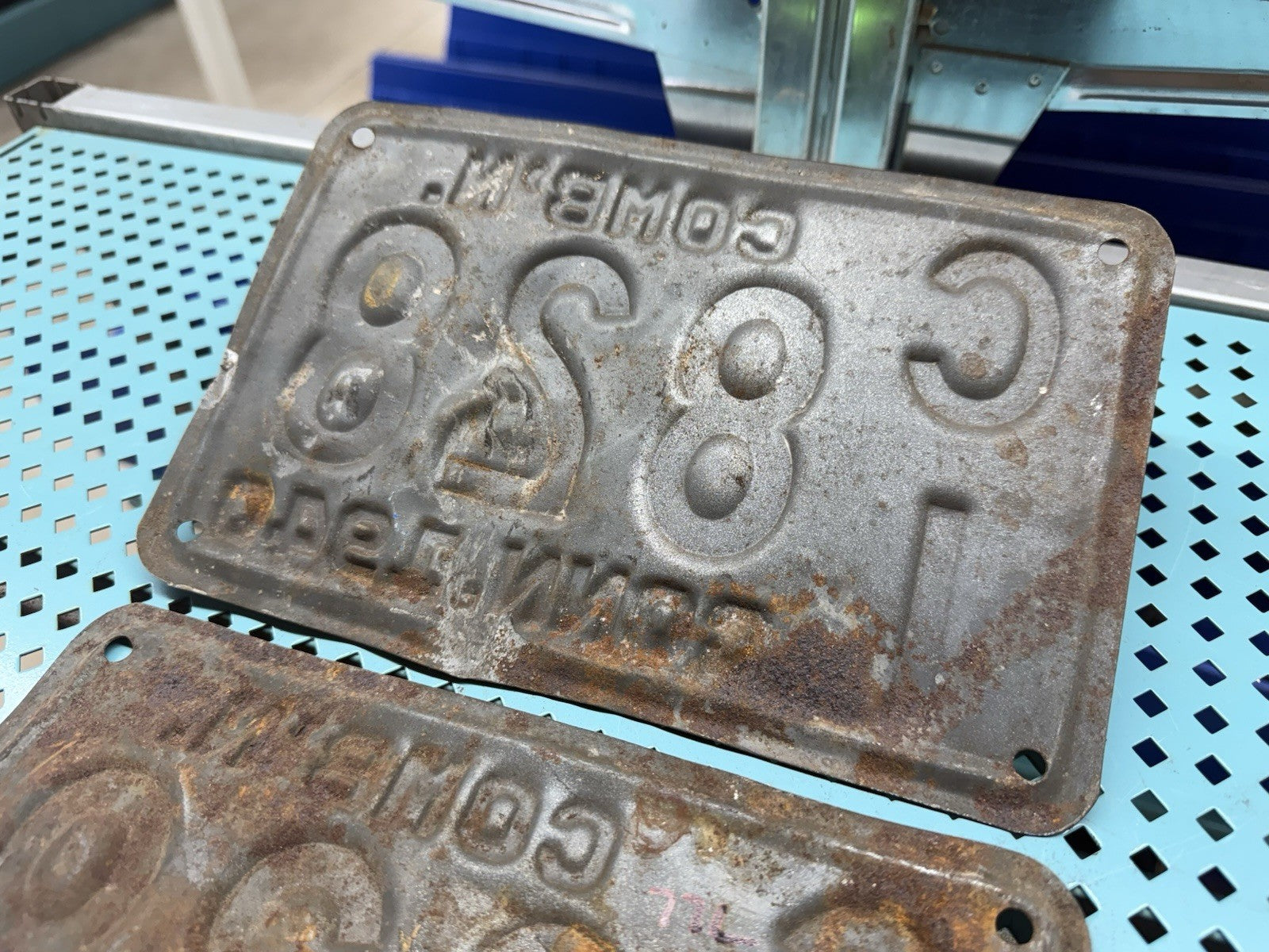46693484