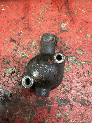 Original Ford 1928-48 compl speedometer 4.11 drive gear housing cable