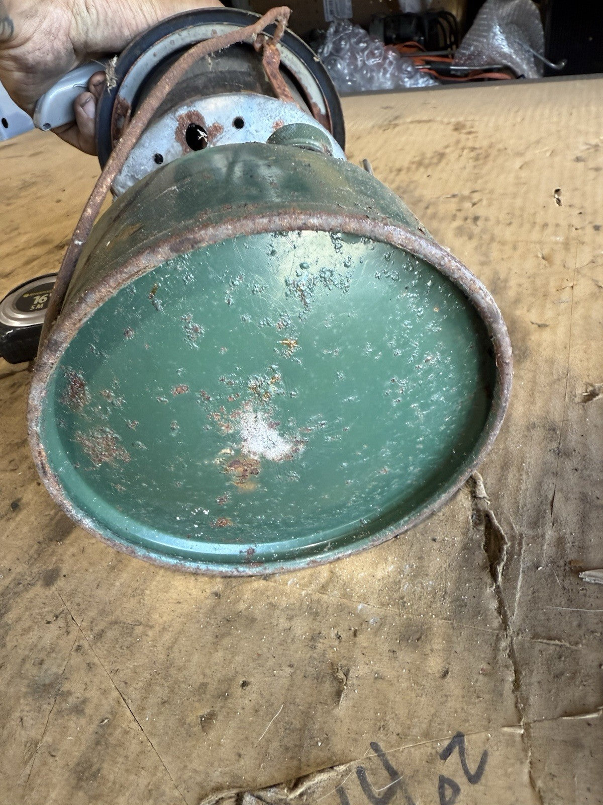 Vintage Coleman Model 220F Camping Lantern 1974 – Iron Trap Garage