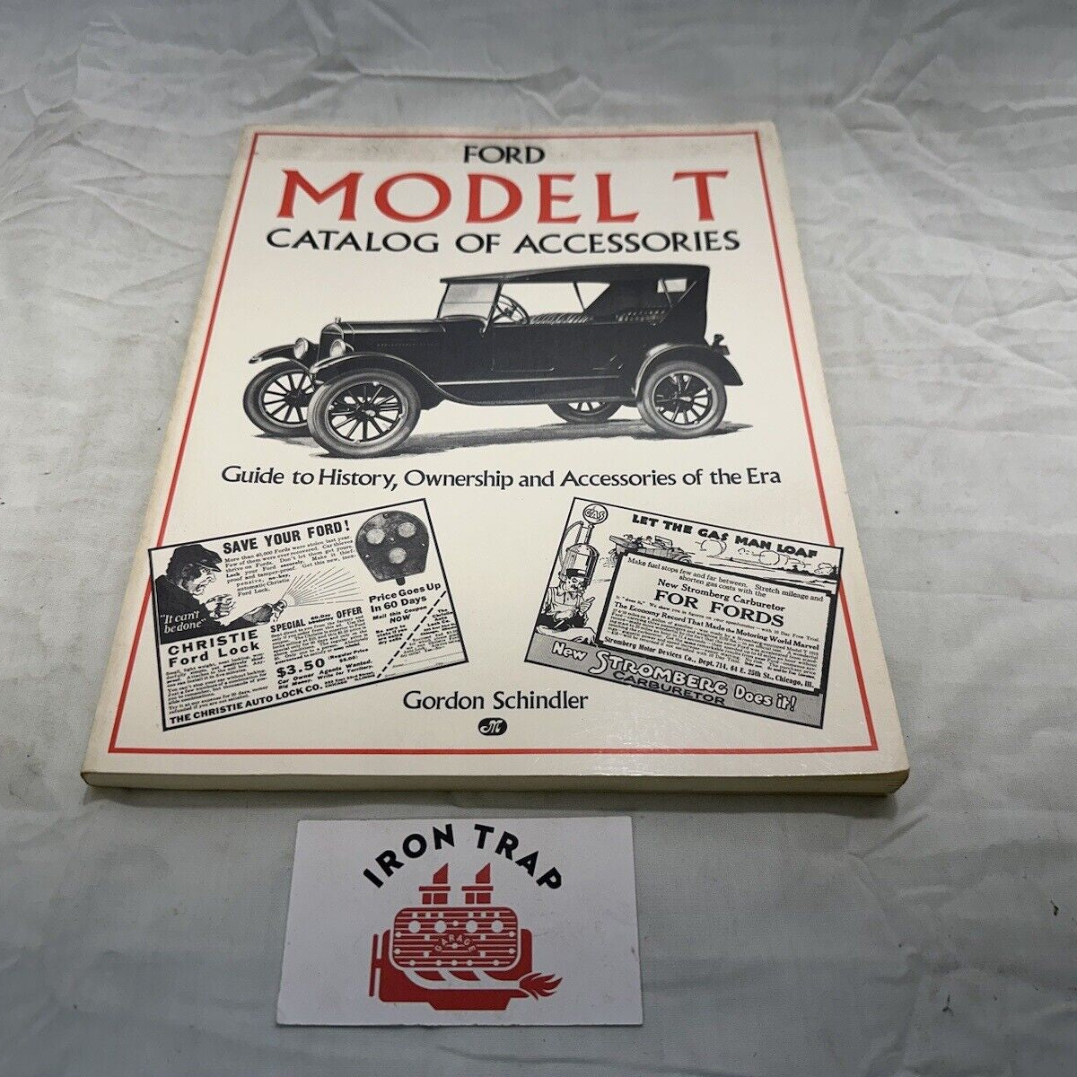 FORD MODELT CATALOG OF ACCESSORIES By Gordon Schindler *Excellent Con