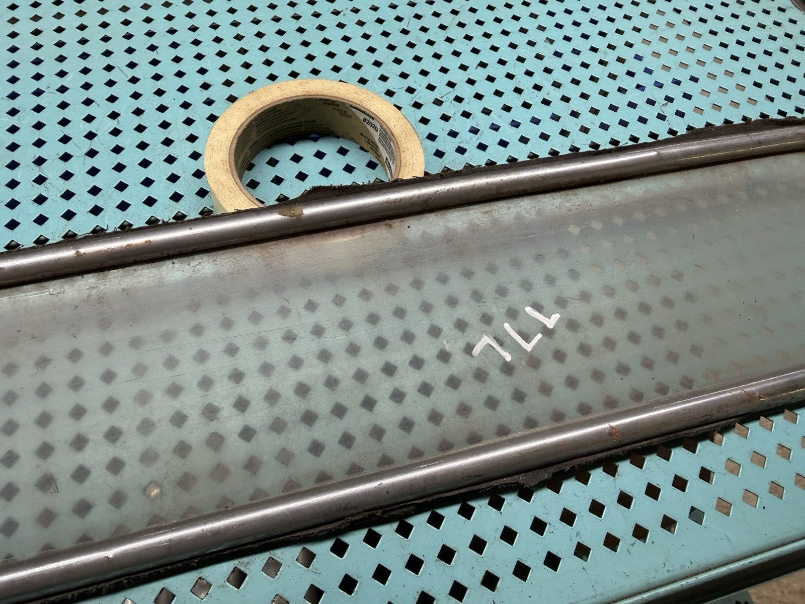 47029898