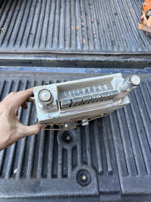 1952 1953 1954 Mercury Push Button Radio - Model 2CM Untested Core