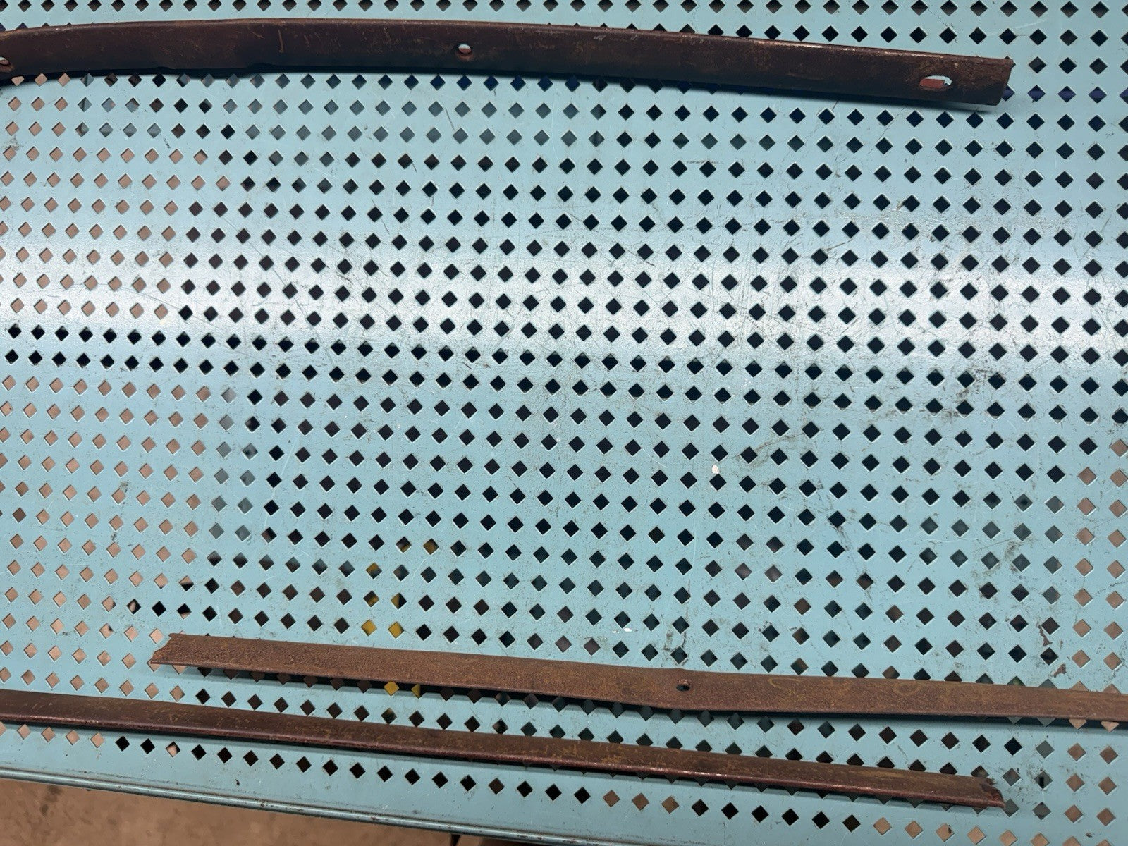 47194091