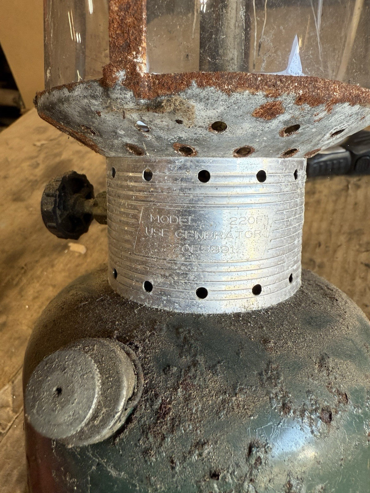 Vintage Coleman Model 220F Camping Lantern 1974 – Iron Trap Garage