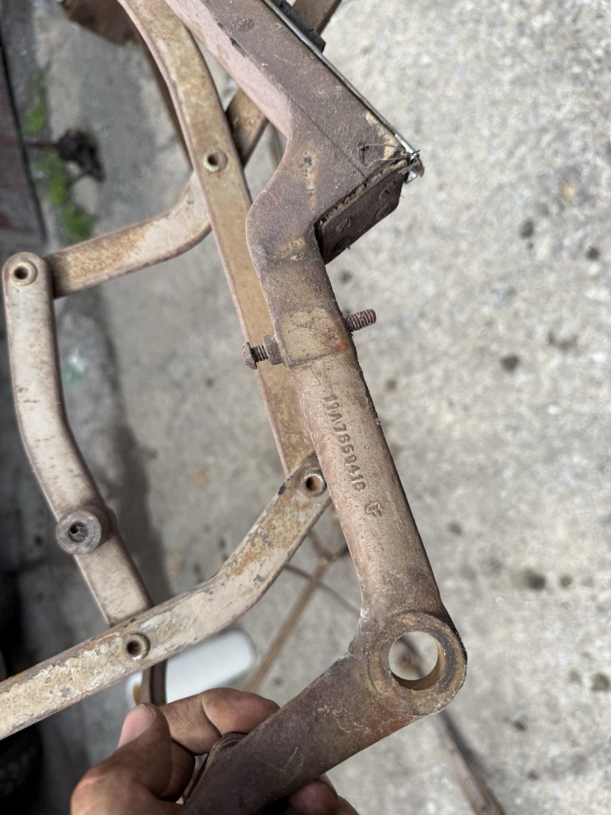 1941 Ford Convertible Top Iron Assembly Original – Iron Trap Garage