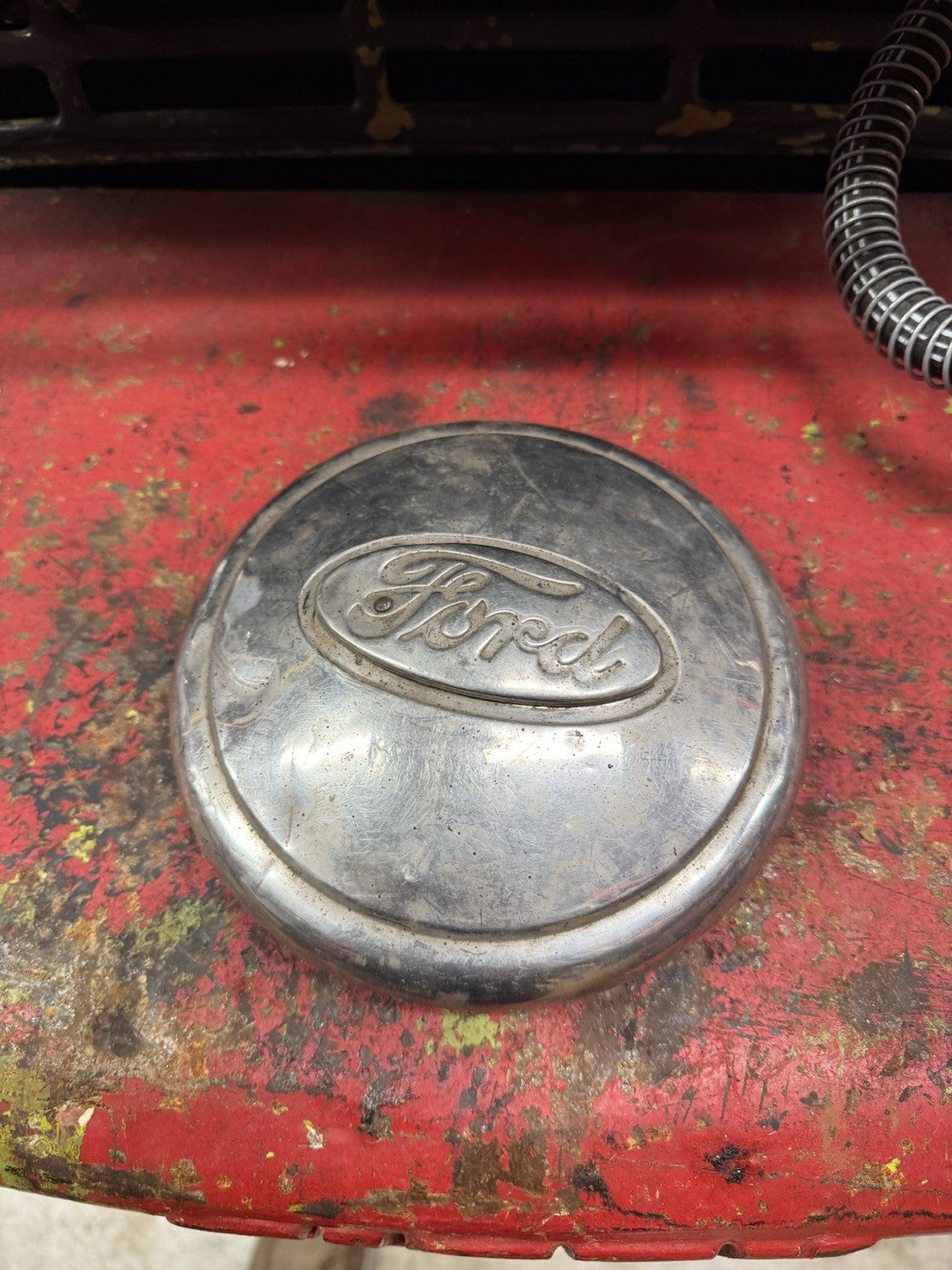 47280023
