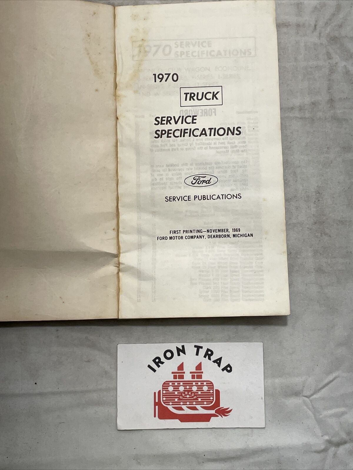 1970 Ford 車両整備マニュアル 1970 Ford Truck Service Specifications Book Manual/ Original #43