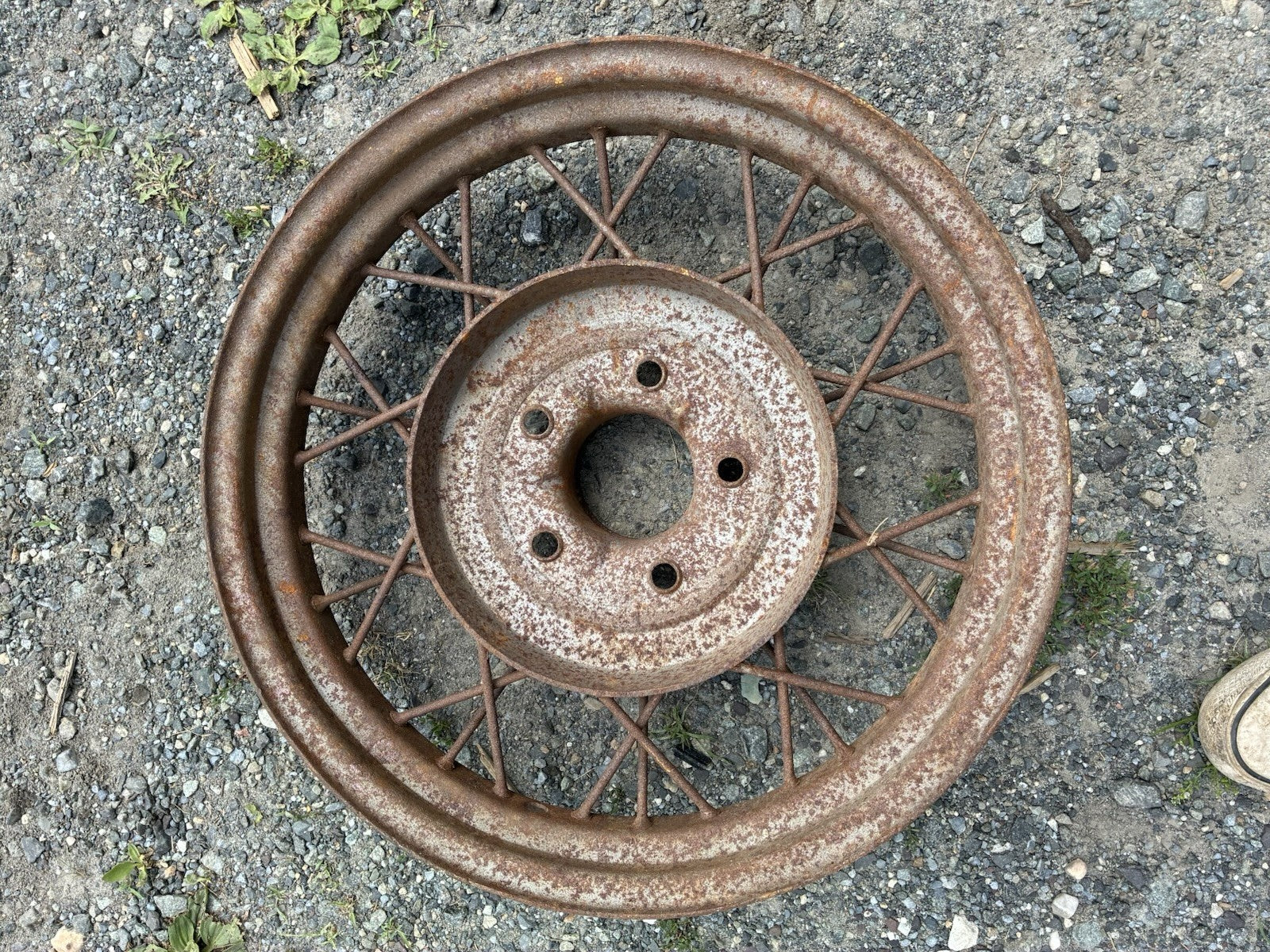 47496038