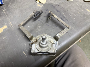 1939 Ford Windshield Crank Out Mechanism Original Regulator Coupe Sedan