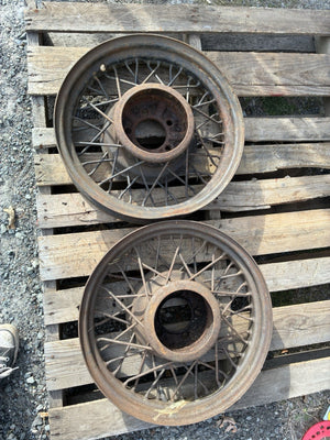 Pair Of 1932 Plymouth 18"x3” Wire Wheels 5x5” BP Coupe Sedan Roadster Hot Rod
