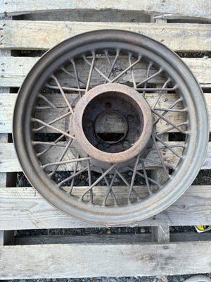 Single 1932 Plymouth 18"x3” Wire Wheels 5x5” BP Coupe Sedan Roadster Hot Rod
