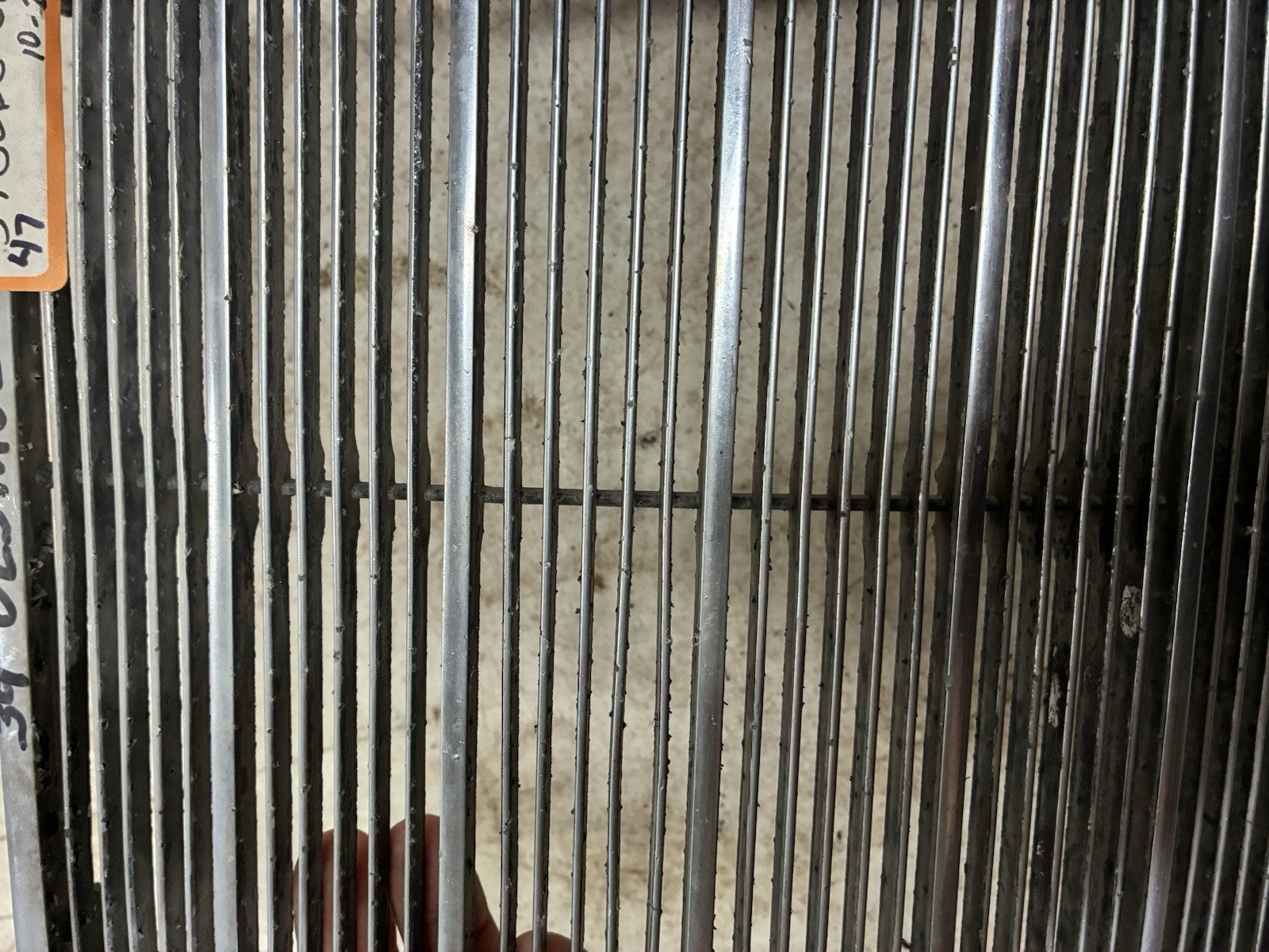 47724586