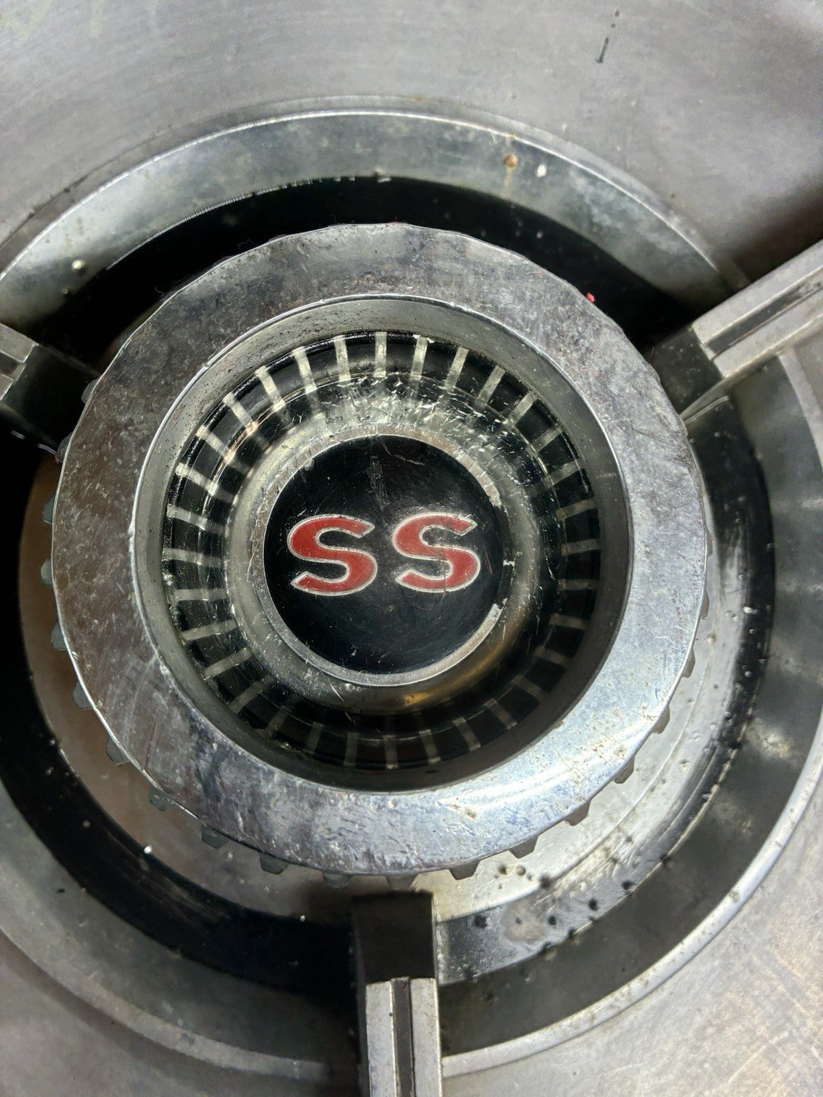 47711555