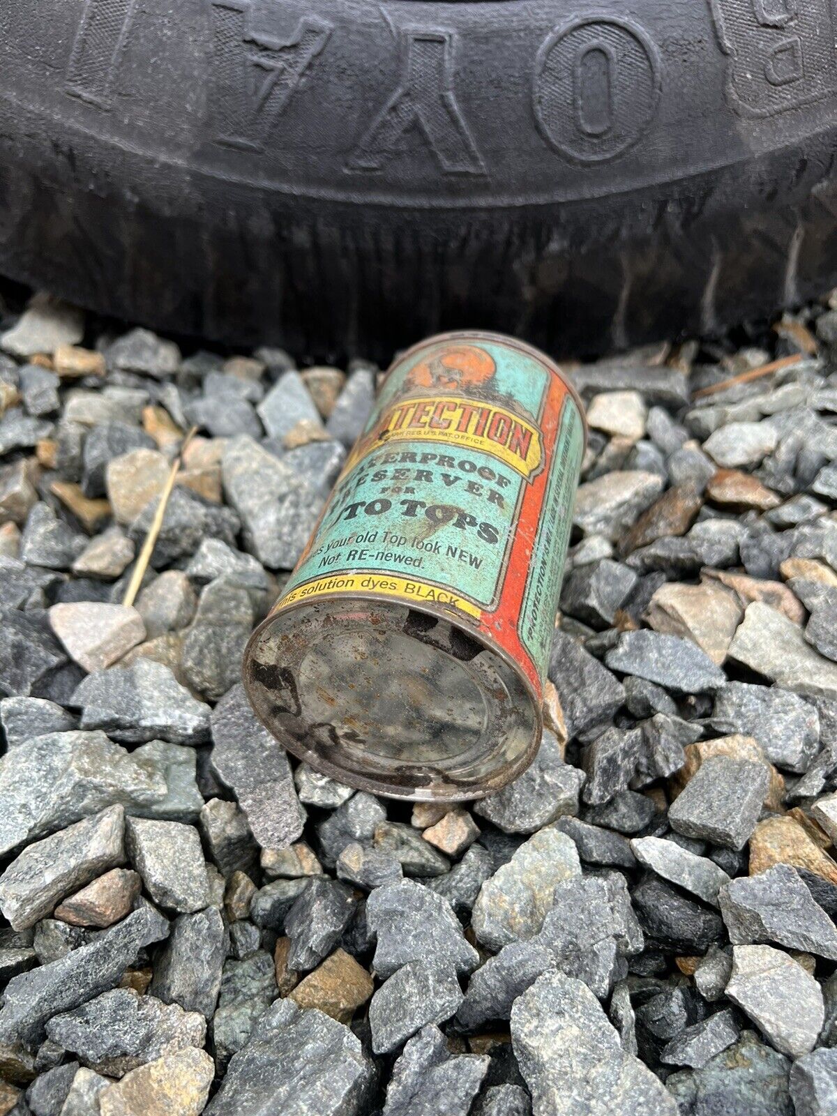 Vintage Automobile Top Protection Gas Oil Can Tin Sign Advertising