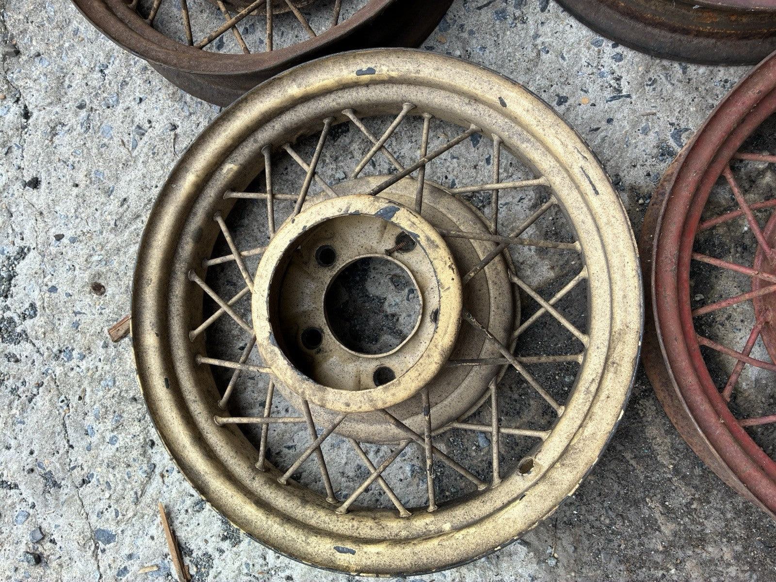 47769463