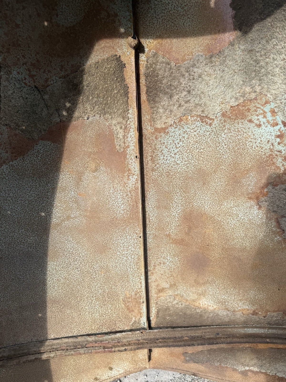 47027608